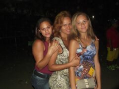 Oktober 10 Anos